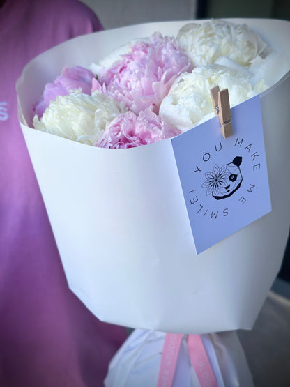 Valge ja roosa peoni kimp|Букет белых и розовых пионов|Mix of white and pink peony bouquet
