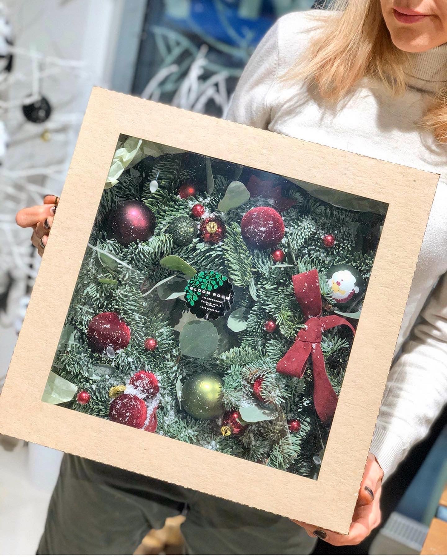 Jõuluväänik kinkekarbis | Рождественский венок в подарочной коробке | Christmas wreath in a gift box