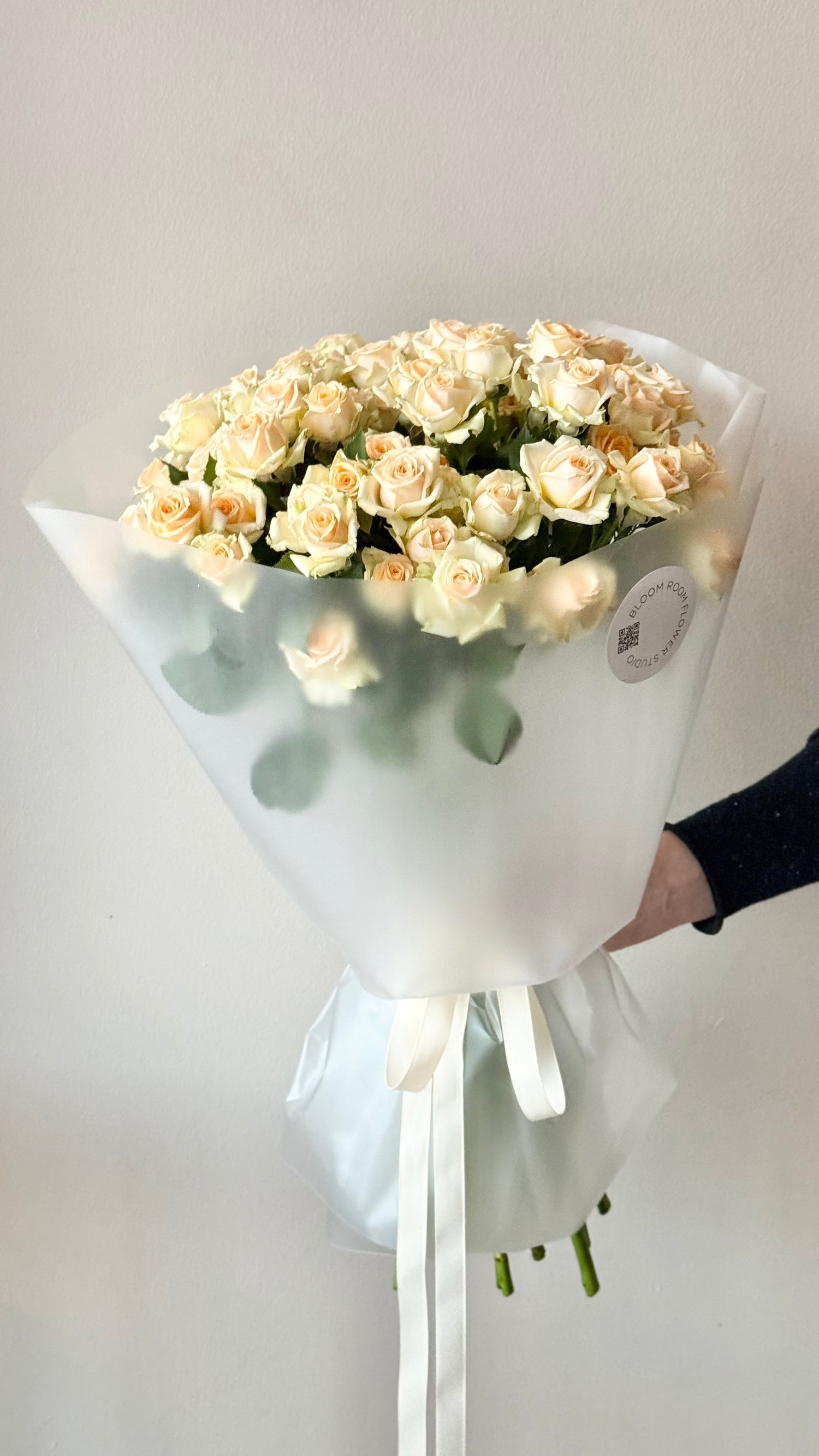 Kreemilised pruudirooside kimp | Букет из кремовых роз | Creme spray roses Bouquet