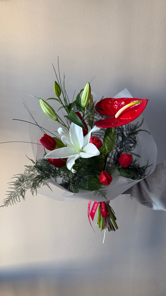 ⚡️"Wuthering Heights" Art Bouquet – BloomRoom.ee, fresh flowers in Tallinn