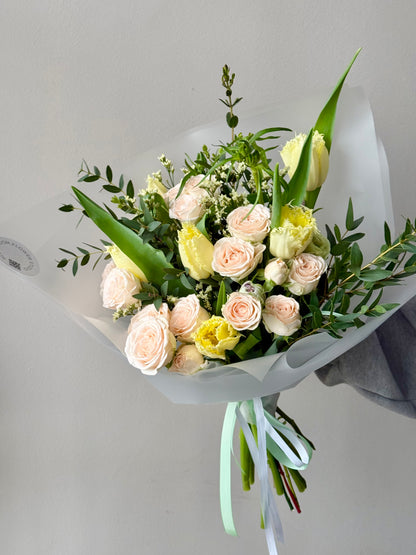 Limoncello Spritz kimp | Букет "Limoncello Spritz" | "Limoncello Spritz" Bouquet with roses and tulips