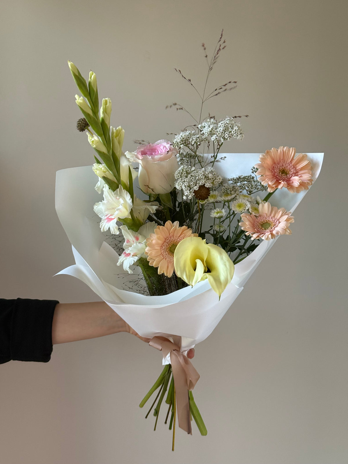 “Shine bright ” Art bouquet