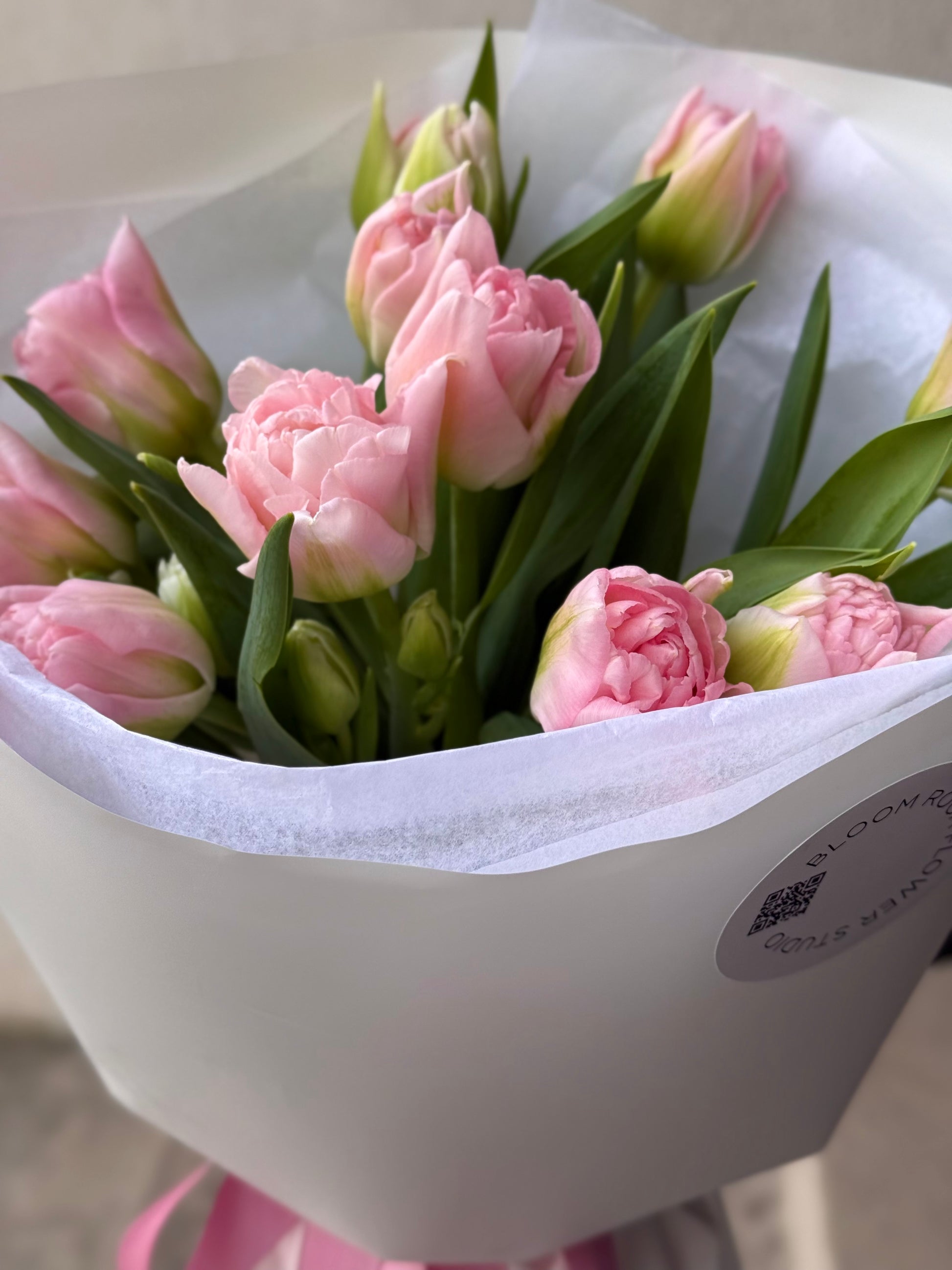 Unikaalsed roosad tulbid ja pojengid | Уникальные розовые тюльпаны и пионы | Unique pink tulips and peonies bouquet