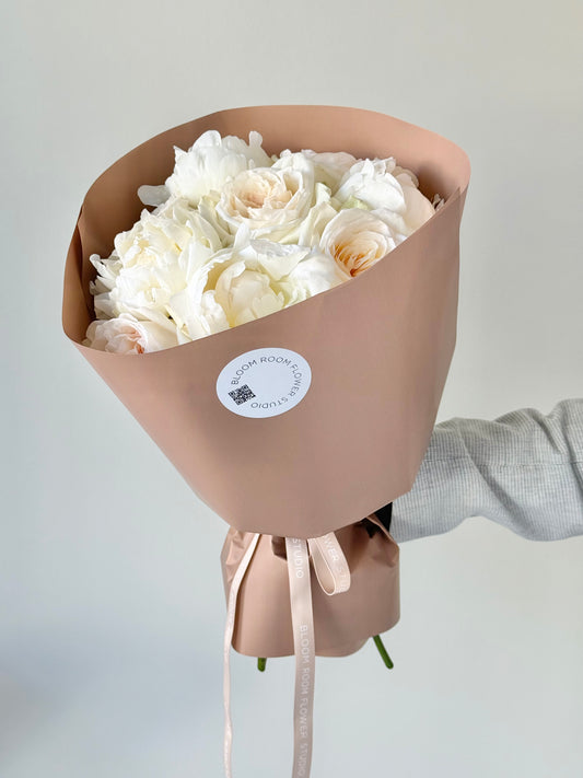 "Caffe Latte" Maxi Bouquet – BloomRoom.ee, fresh flowers in Tallinn
