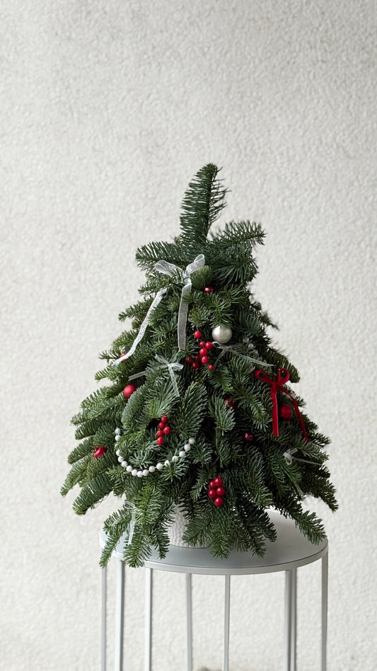 🎄Handmade Christmas tree – BloomRoom.ee, värsked lilled Tallinnas