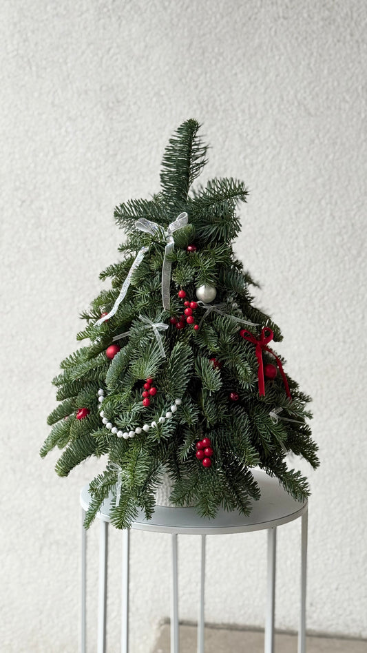 🎄Handmade Christmas tree – BloomRoom.ee, värsked lilled Tallinnas