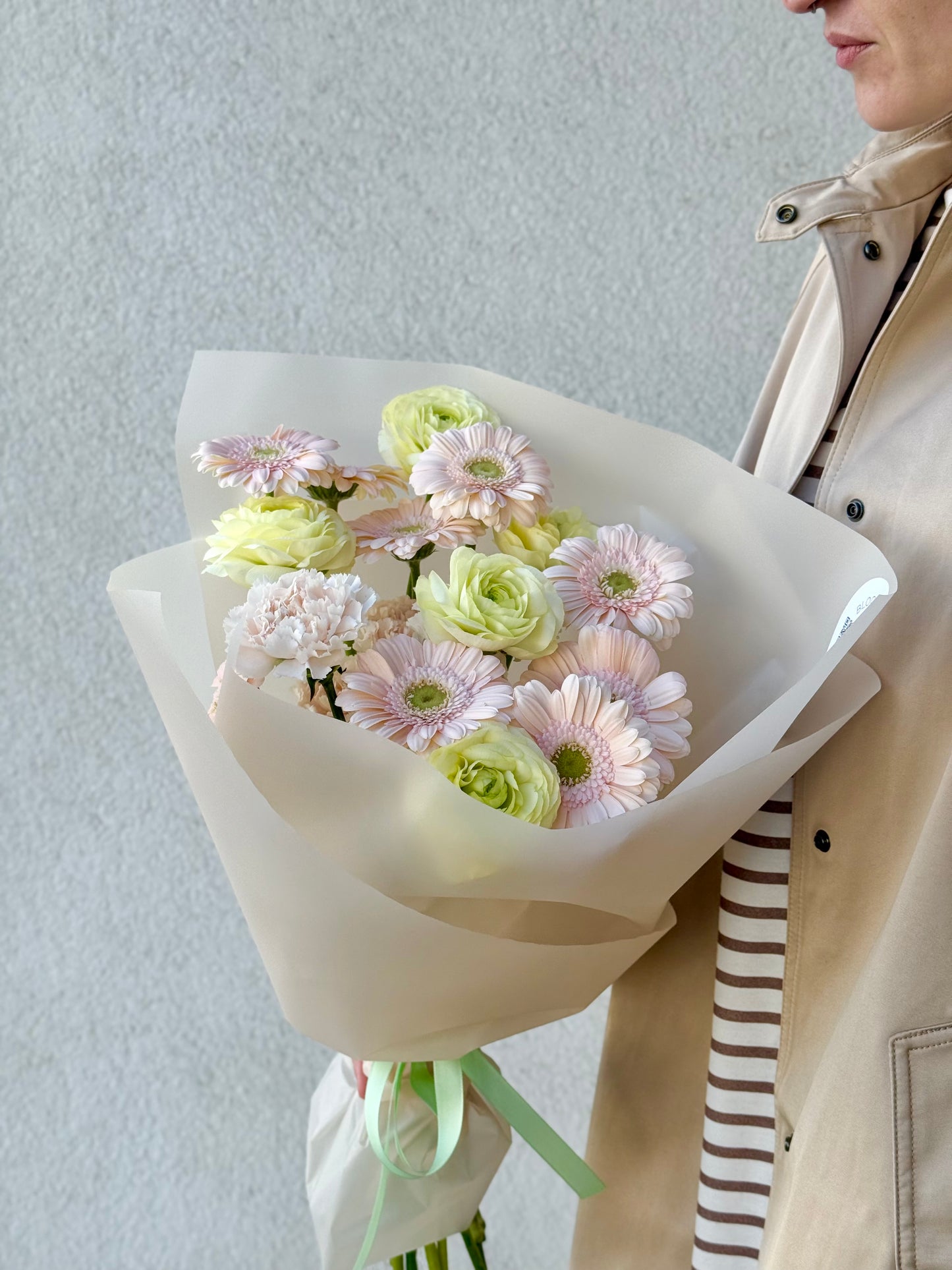 "Creme Brûlée" Art Bouquet