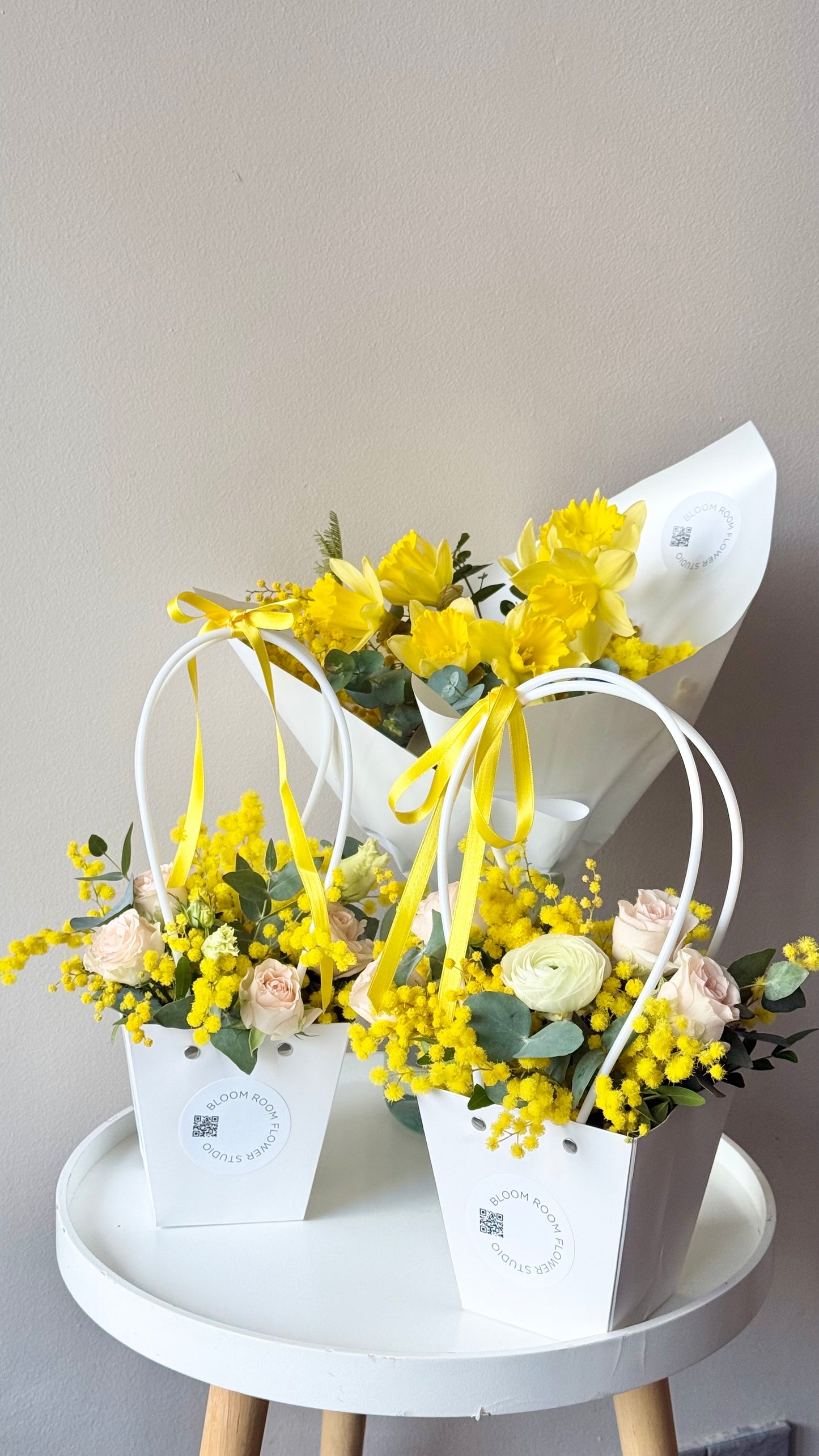 "Mimosa" Flower Bag