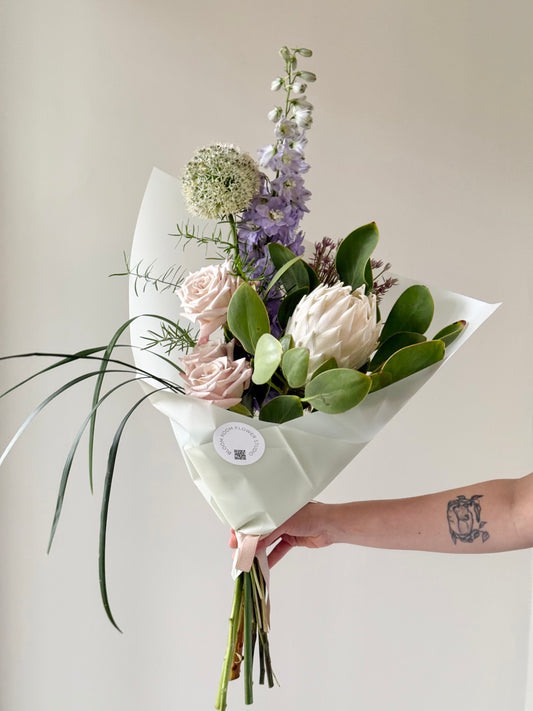 "Exotic Mix"  Bouquet – BloomRoom.ee, fresh flowers in Tallinn
