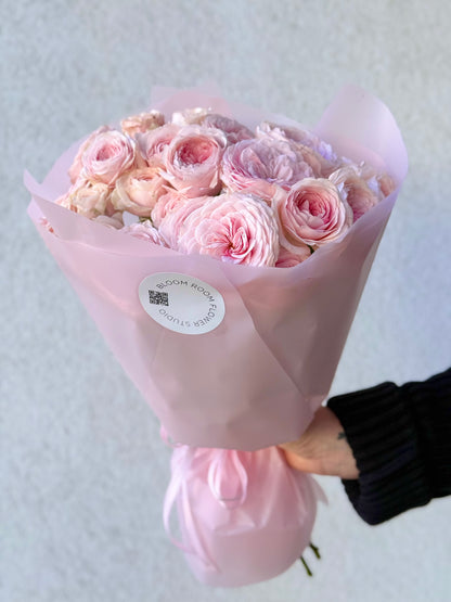 "Love me..." with pink peony roses
