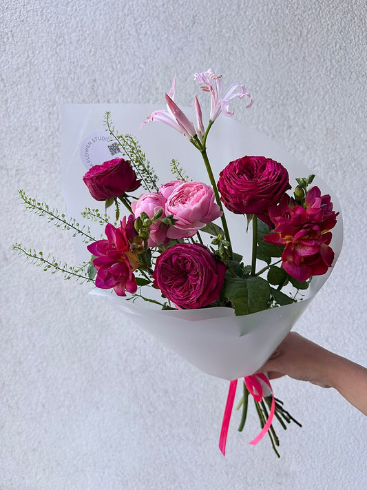 "Berry" Art Bouquet