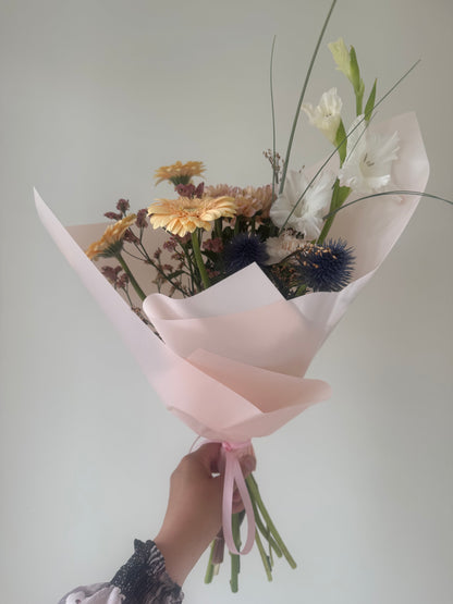 "More Flirt” Art Bouquet