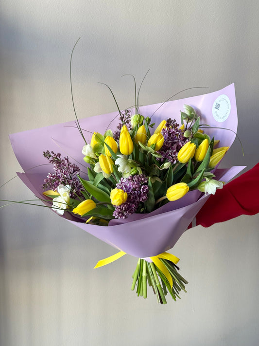 "Bloom Baby Bloom" Art Bouquet – BloomRoom.ee, fresh flowers in Tallinn