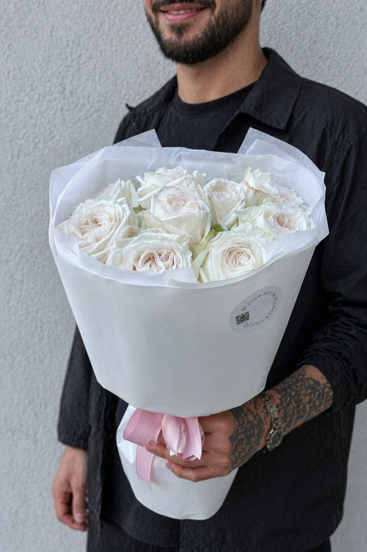 9 "White O'Hara" Garden Roses – BloomRoom.ee, fresh flowers in Tallinn