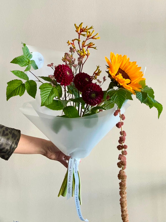 «Late summer mood ✨» art bouquet – BloomRoom.ee, fresh flowers in Tallinn