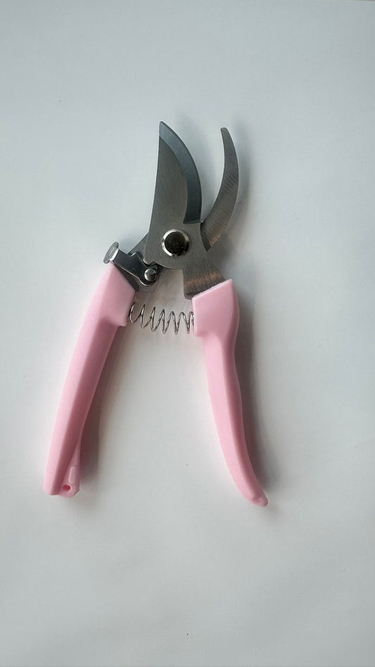 Pink Floral Pruners – BloomRoom.ee, fresh flowers in Tallinn
