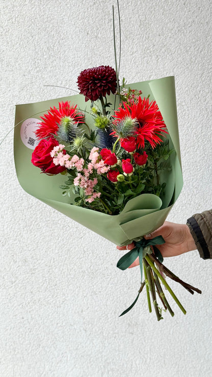 "Kiss me!" Art bouquet