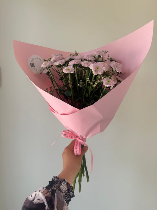 "Less is more" Bouquet – BloomRoom.ee, fresh flowers in Tallinn
