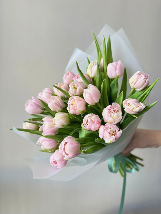 "First Love" with 25 Peony Tulips – BloomRoom.ee, fresh flowers in Tallinn