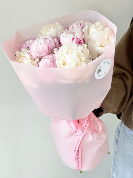“Peony Mix ” Bouquet – BloomRoom.ee, fresh flowers in Tallinn