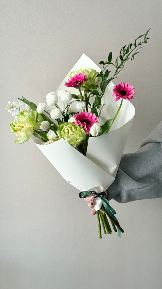 "Pink Me Up"  Art Bouquet – BloomRoom.ee, fresh flowers in Tallinn