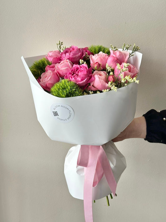 "Silvia Pink" Art Bouquet – BloomRoom.ee, fresh flowers in Tallinn