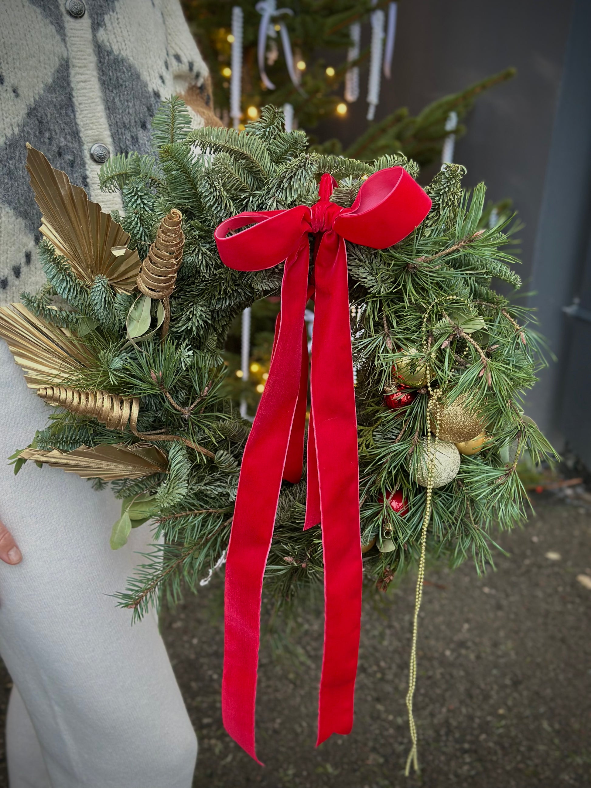 Jõulupärg punase paelaga | Рождественский венок с красным бантом | Christmas wreath with red ribbon