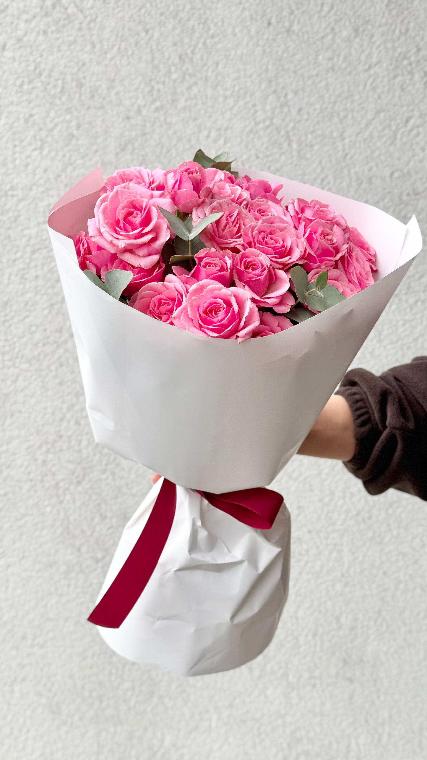 Roosa pritsrosesid Eukalüptiga | Розовые спрей-розы с эвкалиптом | Pink spray Roses with Eucalyptus