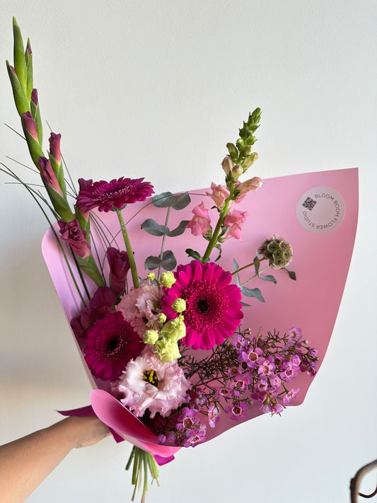 “Pink blink🌸”Art Bouquet – BloomRoom.ee, värsked lilled Tallinnas