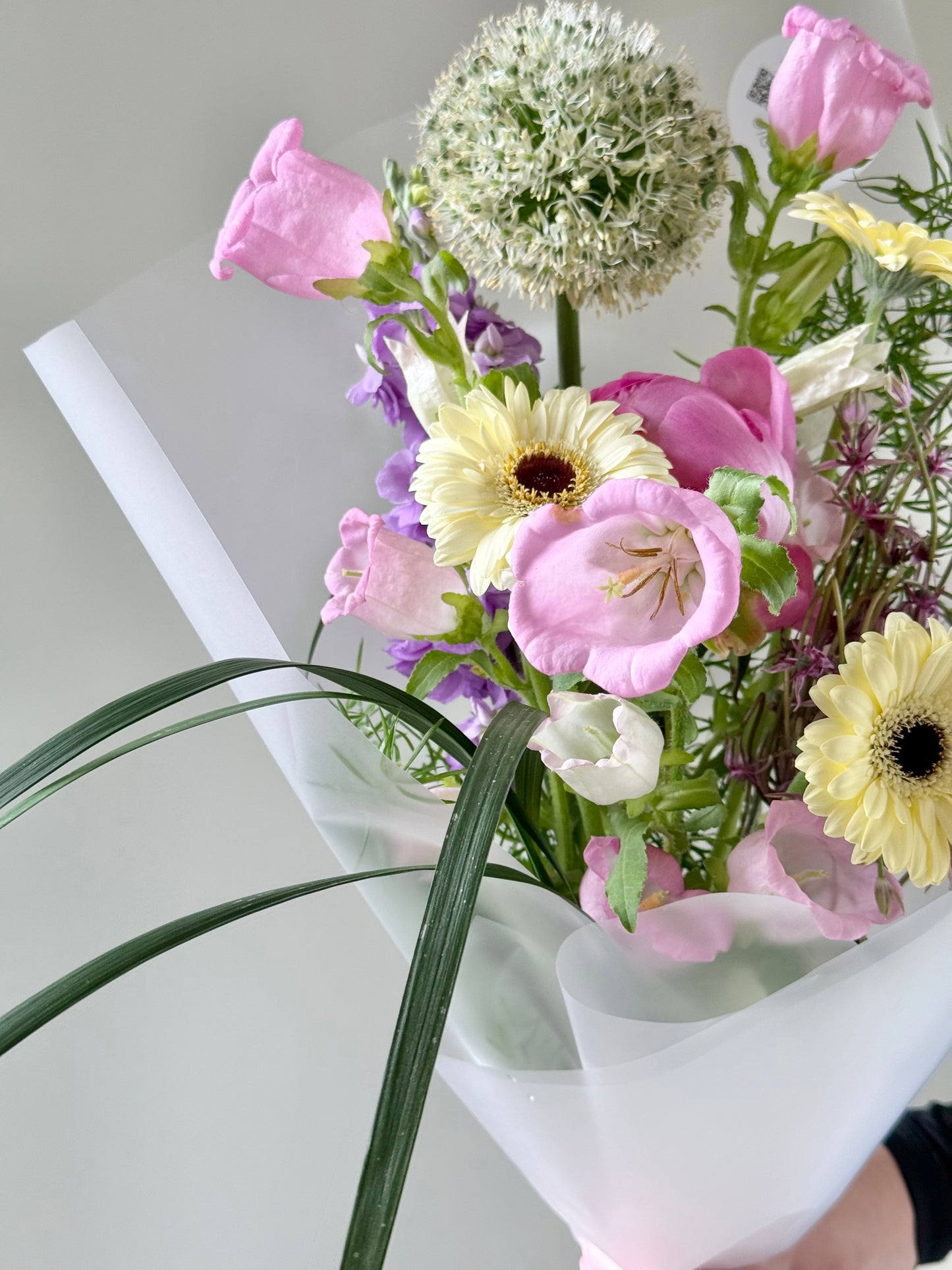 "Summer Mix" Art Bouquet