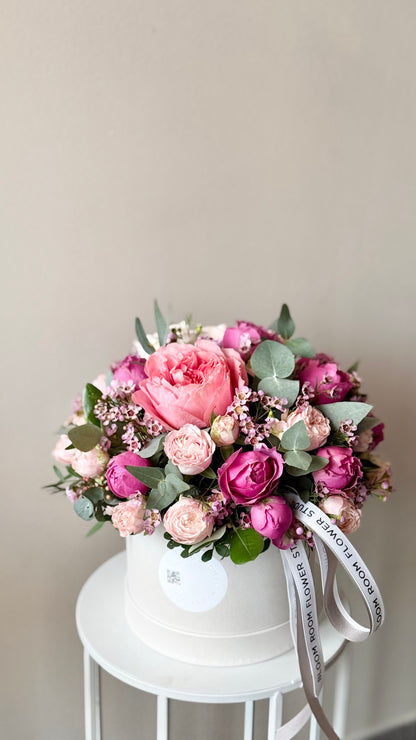 "Very Berry"  Grand Bloom Box