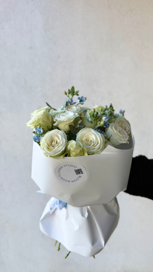 “Shine bright" Art Bouquet – BloomRoom.ee, fresh flowers in Tallinn