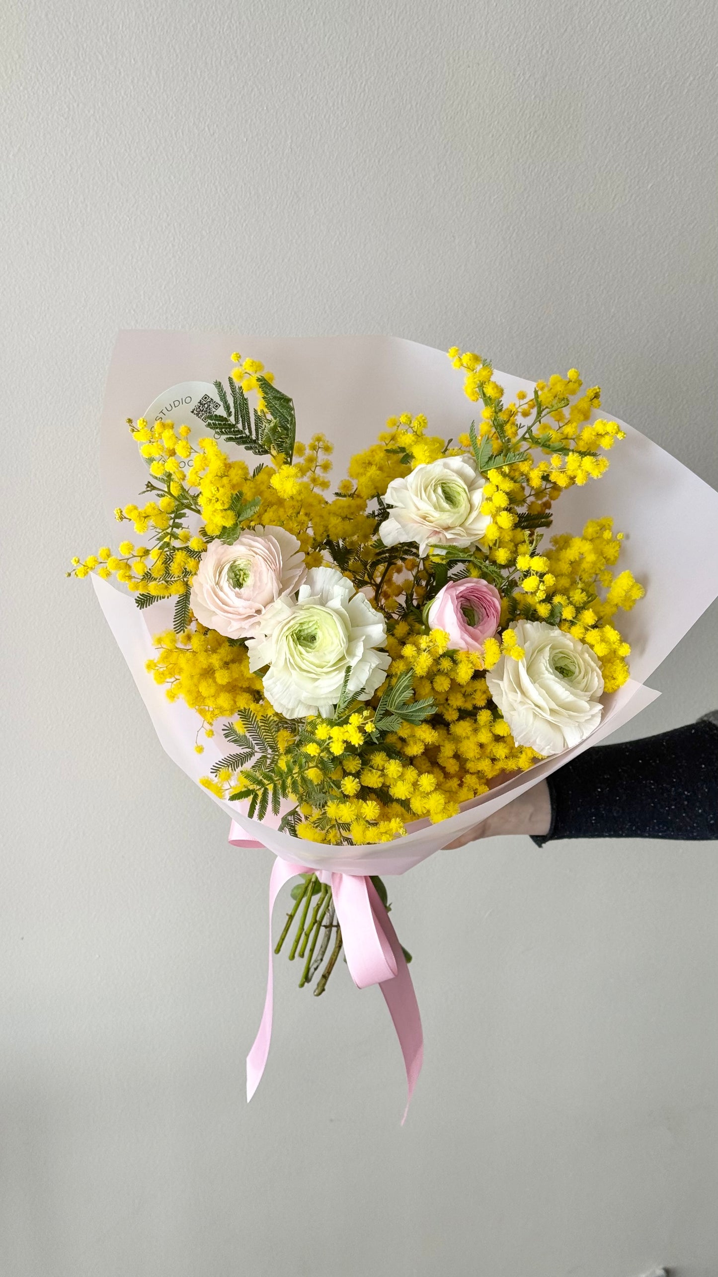 "Vitamin C" Art Bouquet