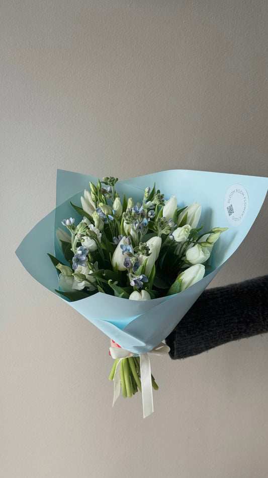 "Spring Vibes" Art Bouquet – BloomRoom.ee, fresh flowers in Tallinn