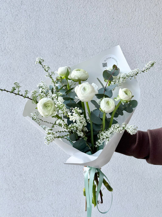 "All Saints" Art Bouquet – BloomRoom.ee, fresh flowers in Tallinn