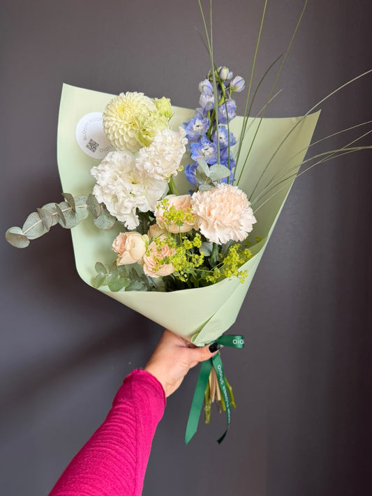 “Shine bright ” Art bouquet – BloomRoom.ee, värsked lilled Tallinnas