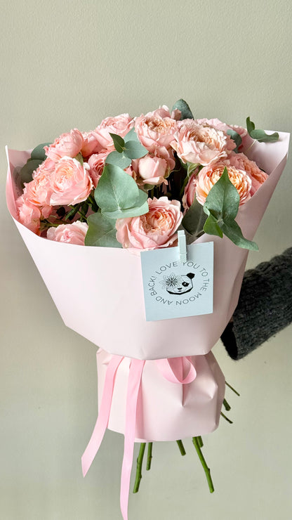 "Julietta" spray garden roses with eucalyptus