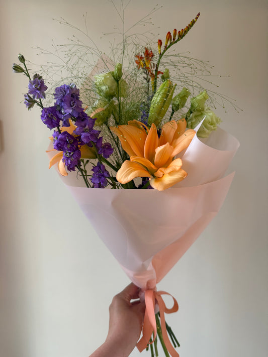 “Nearly opposite “ Art Bouquet – BloomRoom.ee, fresh flowers in Tallinn
