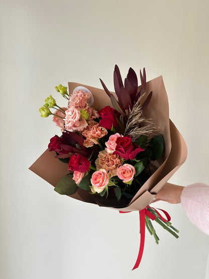 “Deep mood” Art Bouquet