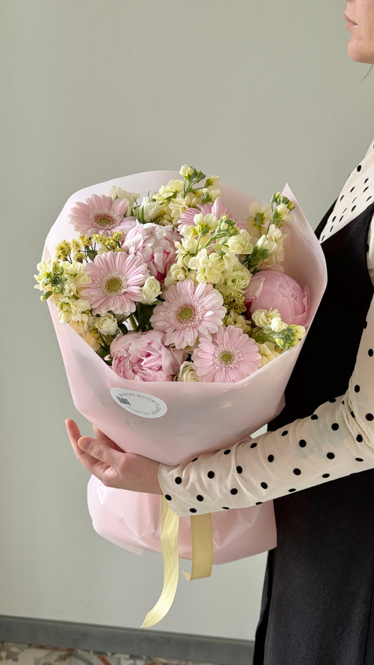 "Pink Birkin"  Maxi Bouquet – BloomRoom.ee, fresh flowers in Tallinn