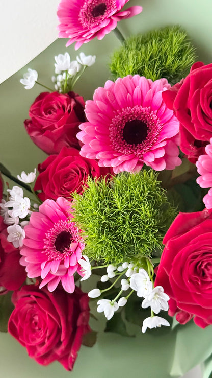 "Winter Mix" Art Bouquet