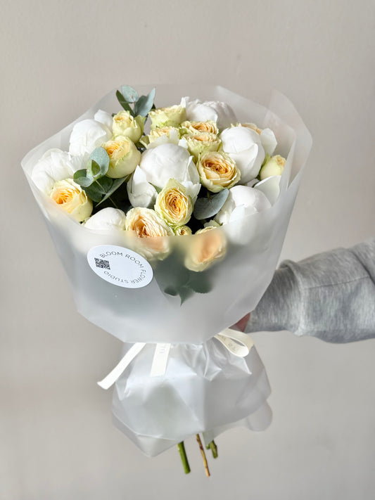 "Vanilla Ice" Maxi Bouquet – BloomRoom.ee, fresh flowers in Tallinn