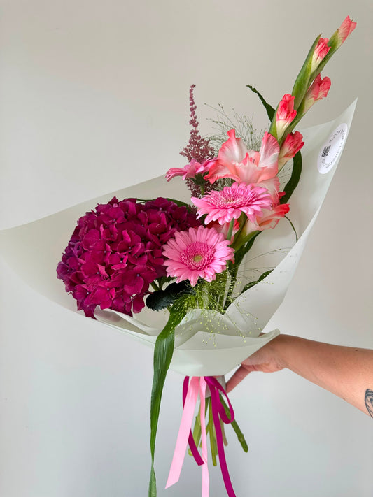“Pink in matured tones” Art Bouquet – BloomRoom.ee, fresh flowers in Tallinn