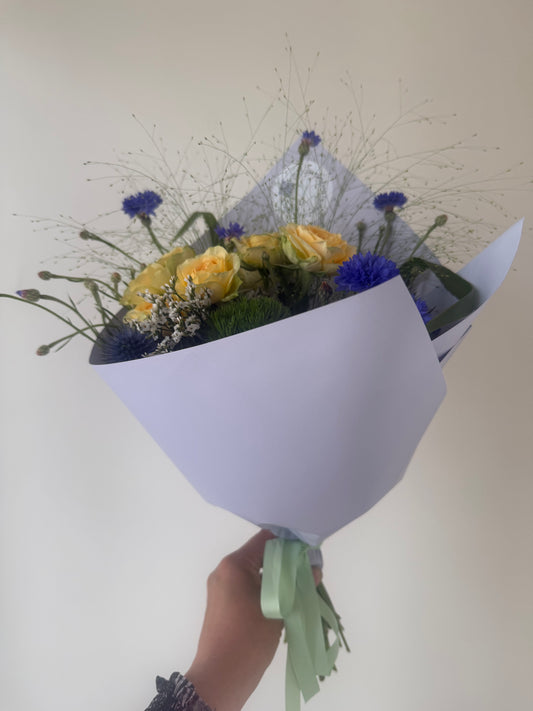 “Sunshine ☀️ ” Bouquet – BloomRoom.ee, fresh flowers in Tallinn