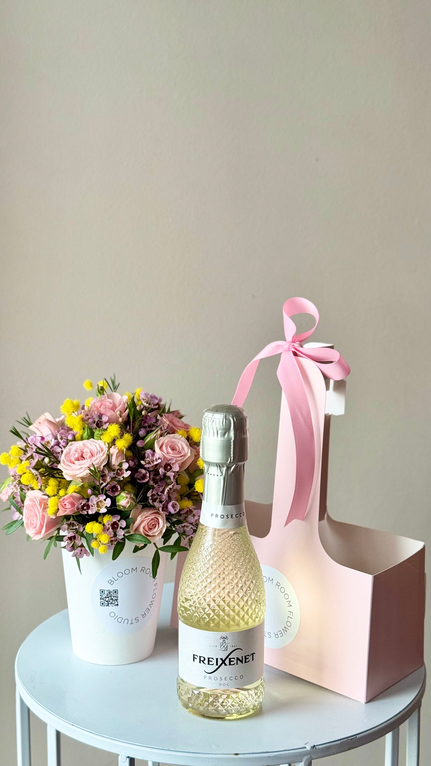 Set of Mini Prosecco  with Mini Flower cocktail