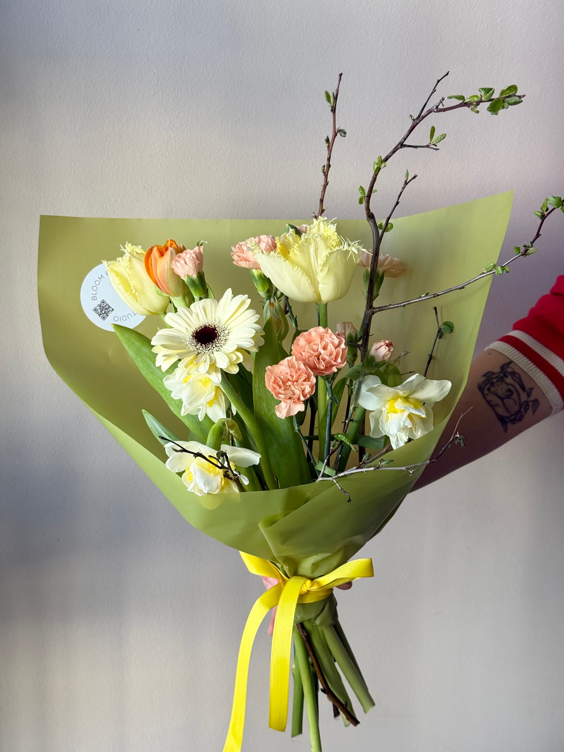 Kevadine segu lilleseade | Весенний микс цветочная композиция | Spring Mix Art Bouquet with diverse flowers