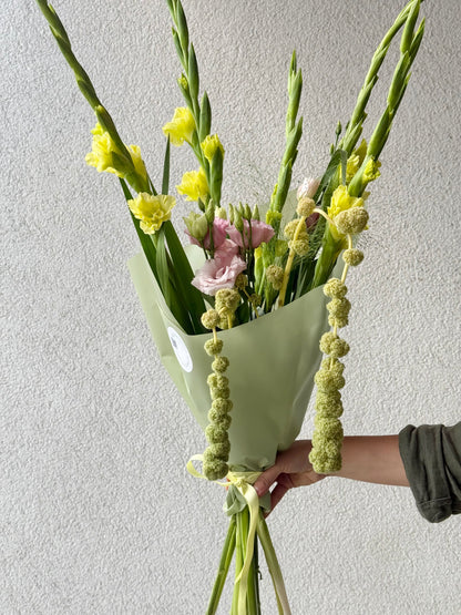 "Green Mood" Art Bouquet