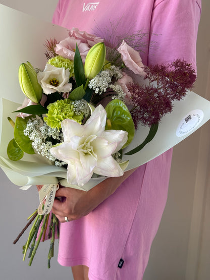 "Exotic" Art Bouquet
