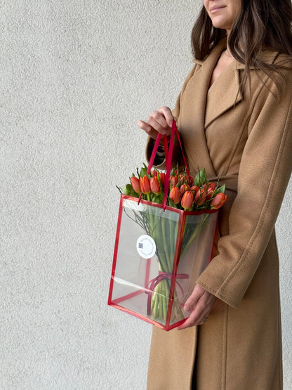 Lillekott täis tulpe to-go | Пакет с тюльпанами на вынос | Tulips to go in a transparent flower bag