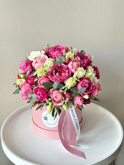 “Very Berry” Grand Bloom Box